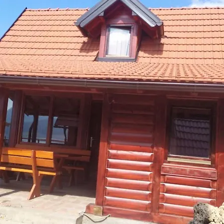 Zaovinski Raj2 Tara ヴィラ