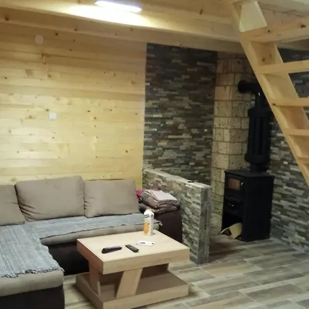 ヴィラ Zaovinski Raj2 Tara